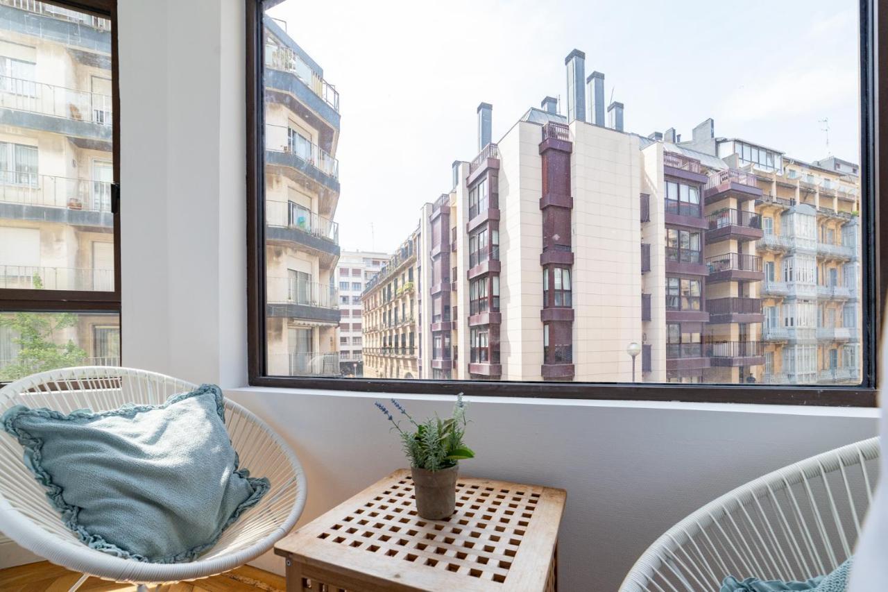 La Concha Cozy Balcony Apartment By Cisan Rentals 산세바스티안 외부 사진